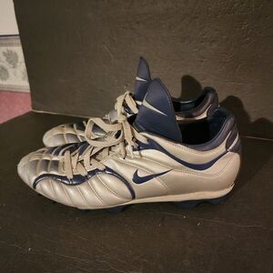Nike Air Total 90 Soccer Cleats Mens Size 13 Vintage 2002